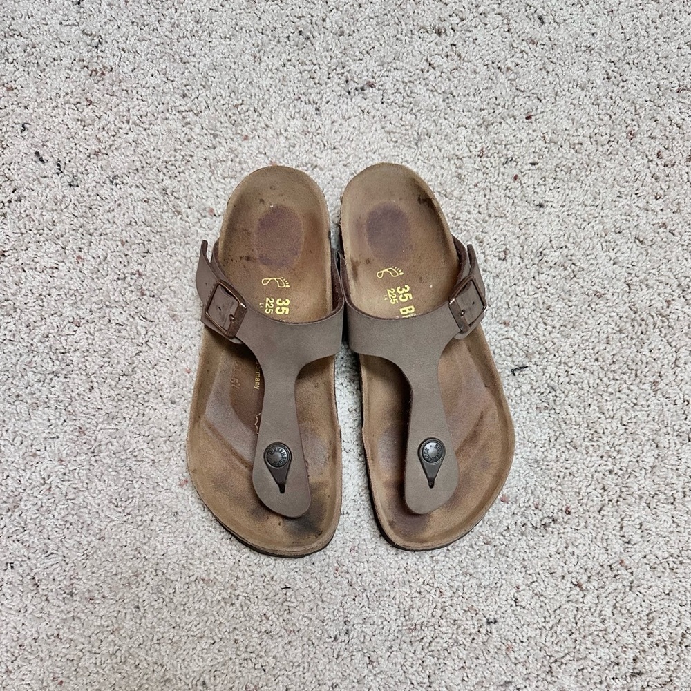 Women’s / Girls Gizeh Birkenstock (size 35) - Picture 2 of 7